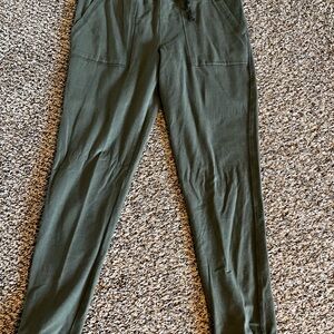 New wild Fable Olive Green ladies Pants size M